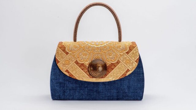 Handmade bag with Shokuehana design (blue)