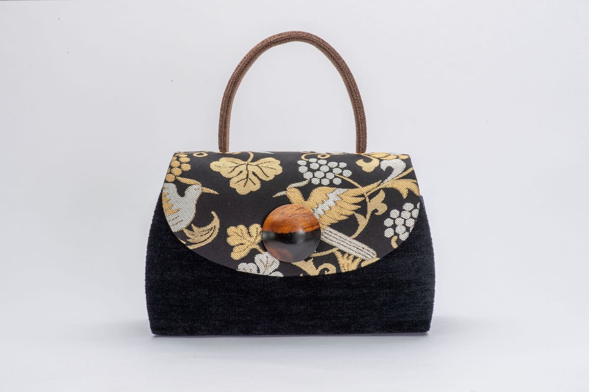 Handmade bag with egret grape arabesque design