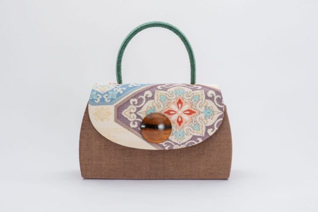 Handmade bag with Shokueka pattern (light brown)