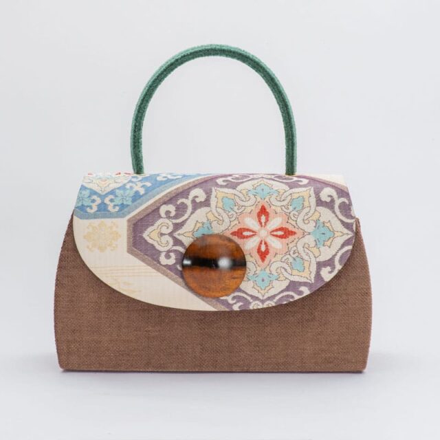 Handmade bag with Shokueka pattern (light brown)
